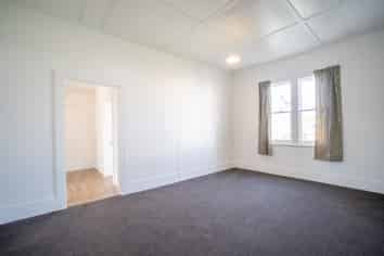 19 Bourke Street, Palmerston North Central