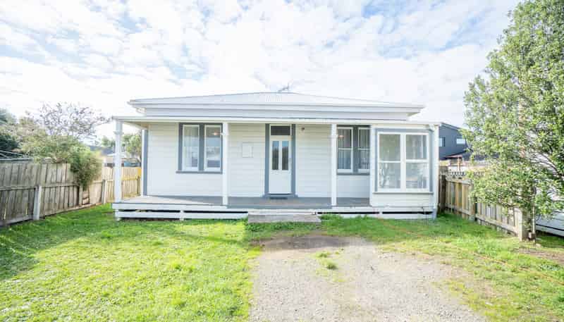 19 Bourke Street, Palmerston North Central