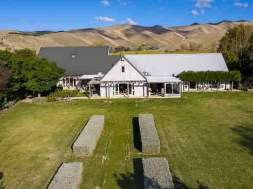 50 Cob Cottage Road, Riverlands