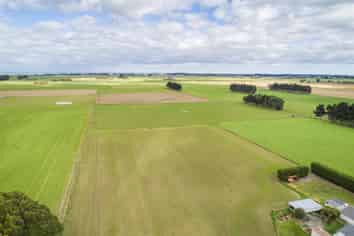 2/345 Makirikiri Road, Marton