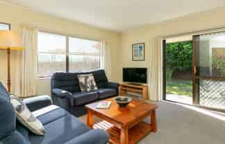 2/1107 St Aubyn Street, Parkvale