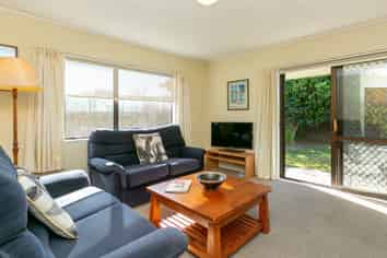 2/1107 St Aubyn Street, Parkvale