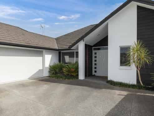 10 Amberley Place, Flagstaff