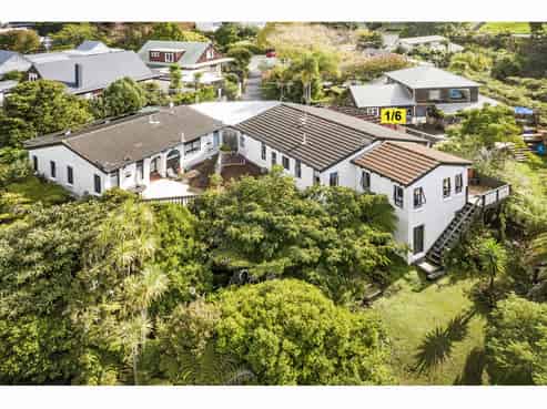 1/6 Bronwyn Place, Torbay