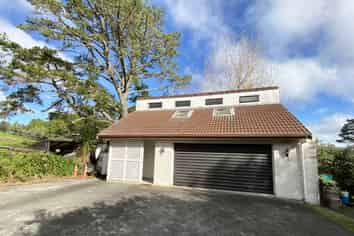 49 Vaughans Road, Okura