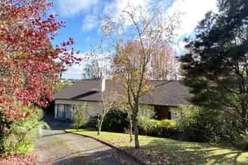 49 Vaughans Road, Okura