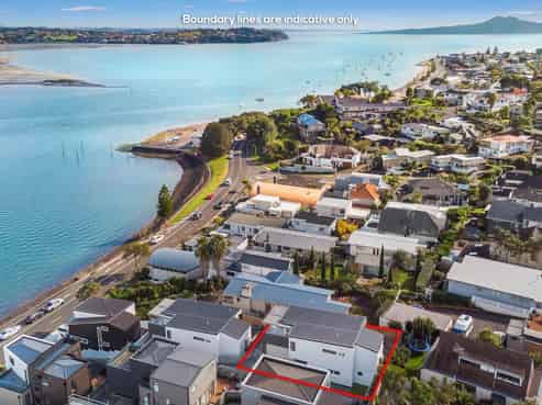 65B The Parade, Bucklands Beach