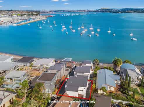 65B The Parade, Bucklands Beach