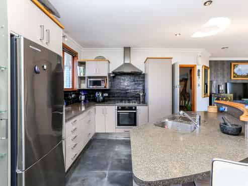 10 Bulteel Street, New Plymouth Central