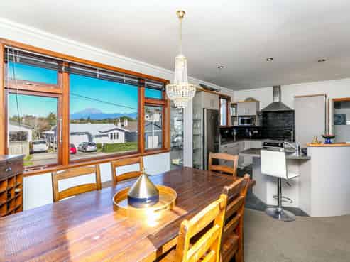 10 Bulteel Street, New Plymouth Central