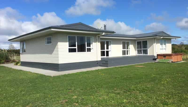 787 Kaipara Coast Highway, Kaukapakapa