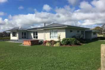 787 Kaipara Coast Highway, Kaukapakapa