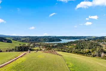 291 Sharp Road, Matakana