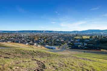 60  Irwin Logan Drive, Mosgiel