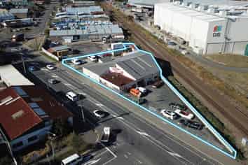 High Profile Industrial - Occupy or Invest 