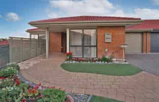 62 Grosvenor Gardens, Flagstaff