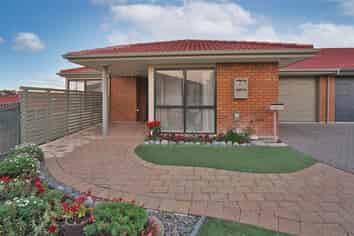 62 Grosvenor Gardens, Flagstaff