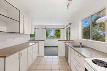 15 Stredwick Drive, Torbay