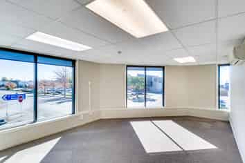 Profile Corner Office