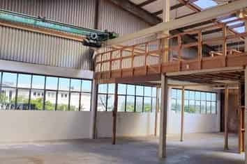 KING PROPERTY IN KINGSLAND