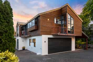 7B Elgin Place, Red Beach