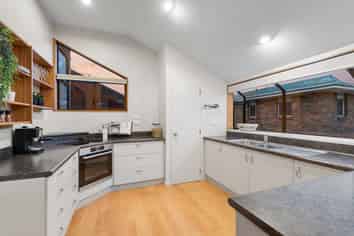 7B Elgin Place, Red Beach