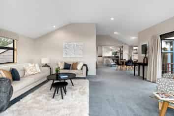 7B Elgin Place, Red Beach