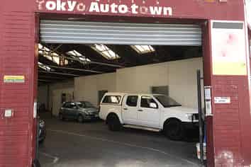 Large Warehouse with Offices