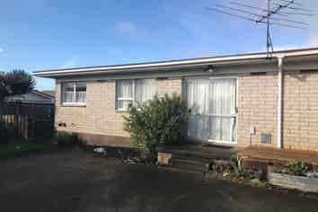 Auckland - Address withheld