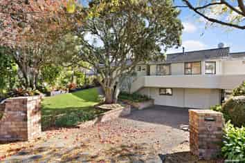 11 Park Rise, Campbells Bay