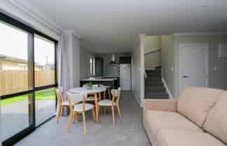 Room A/2/71 Normandy Avenue + wifi, electricity, carpark inclu, Melville