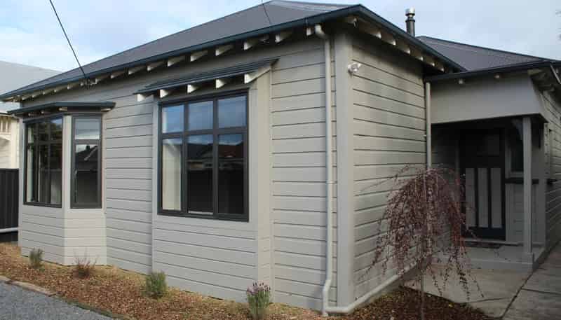 8 Alma Street, Saint Kilda