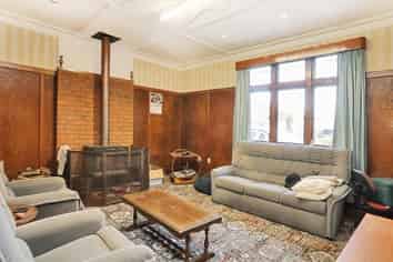 43 Catherine Street, Windsor