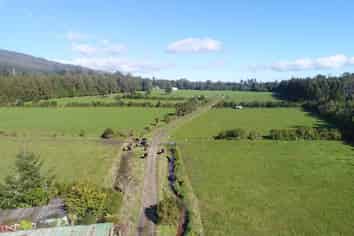 890 State Highway 67, Westport Surrounds