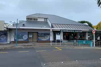 Refurbished Browns Bay Retail