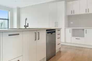 146 Hobsonville Point Road, Hobsonville