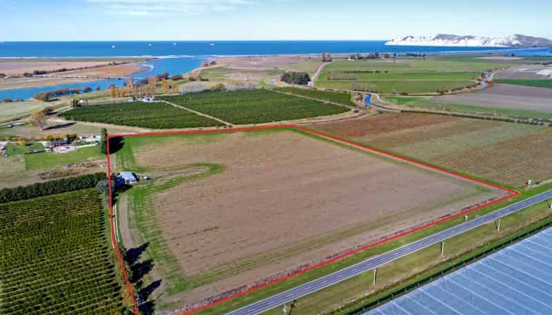 1019 Wharerata Road, Manutuke