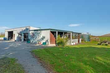 1019 Wharerata Road, Manutuke