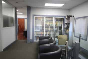 Commanding Great South Road presence 