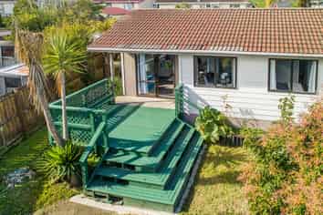 2/12 Palmers Rd, Clendon Park