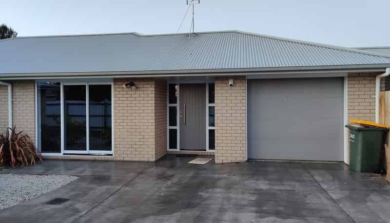 8A Thornton Place, Melville