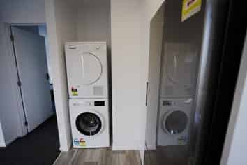 2-5/74 Carrington Avenue, Hillcrest