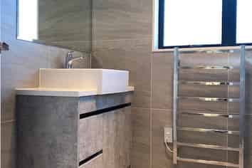 4A Gill Avenue, Te Atatu Peninsula