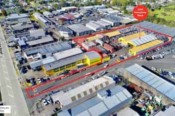 Enviable 6,435sqm - WAIRAU VALLEY