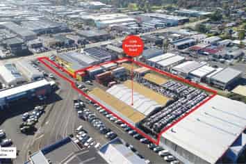 Enviable 6,435sqm - WAIRAU VALLEY