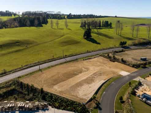 18 Storage Sheds Left