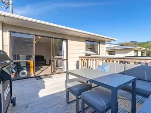 2/11 Te Arawi Street, Takapuwahia