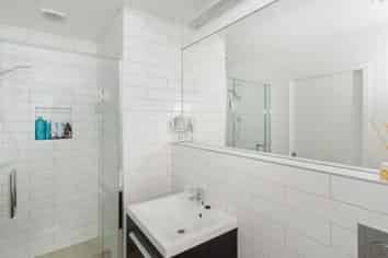 Auckland - Address withheld