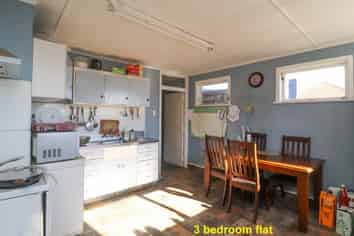 211 Fenton Street, Thames