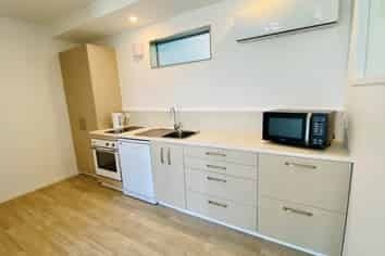 Auckland - Address withheld